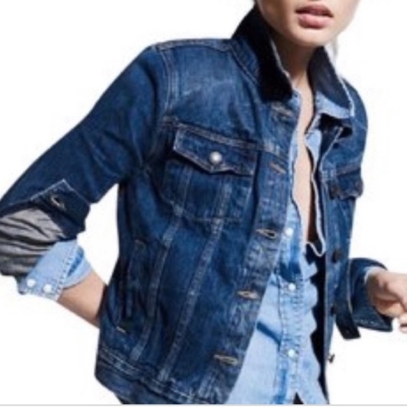 J. Crew Jackets & Blazers - J.Crew Classic Denim Jacket Womens Size S